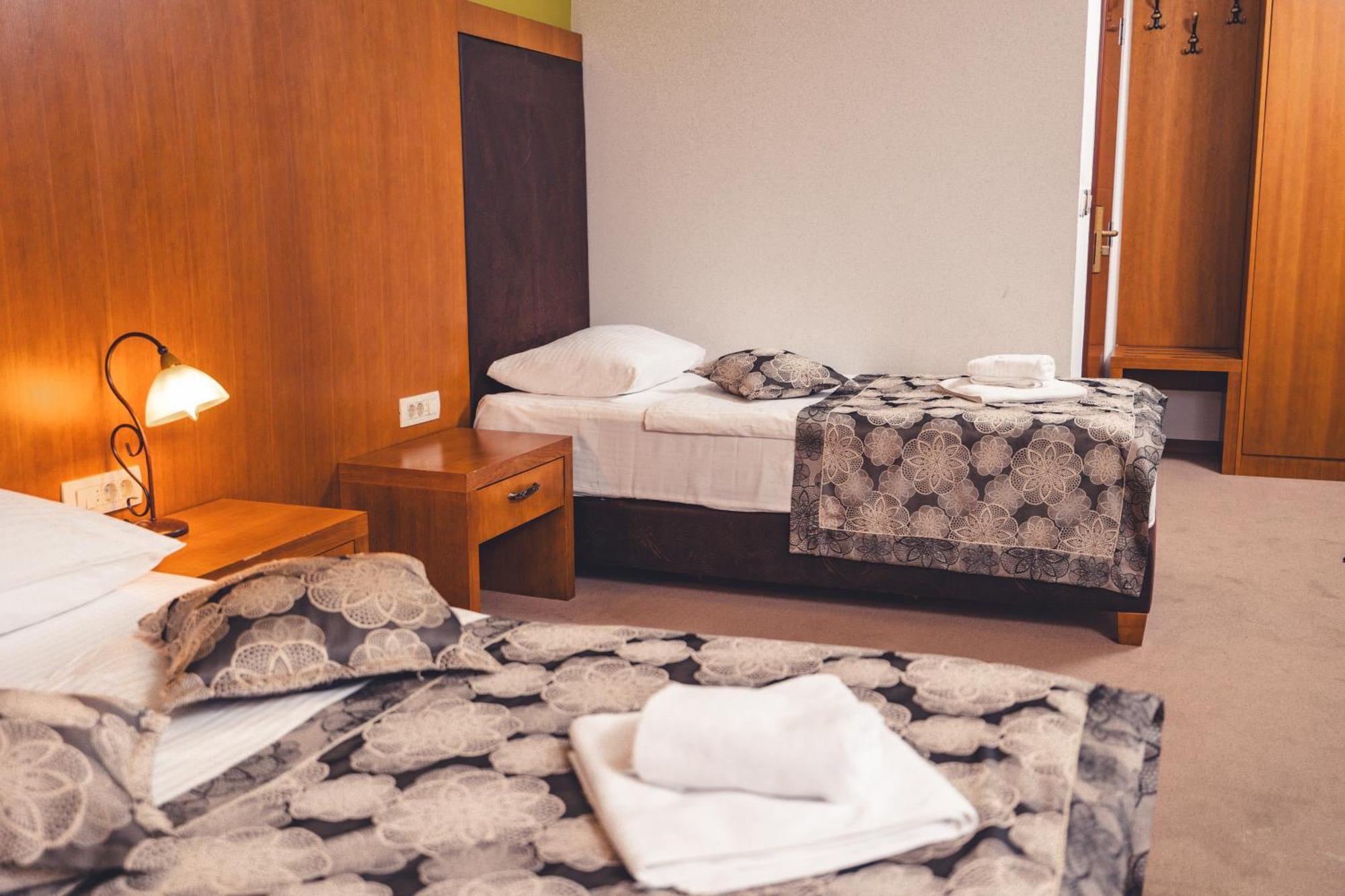 Etno Selo Stanisici Hotel Leonida Dijelovi Dış mekan fotoğraf