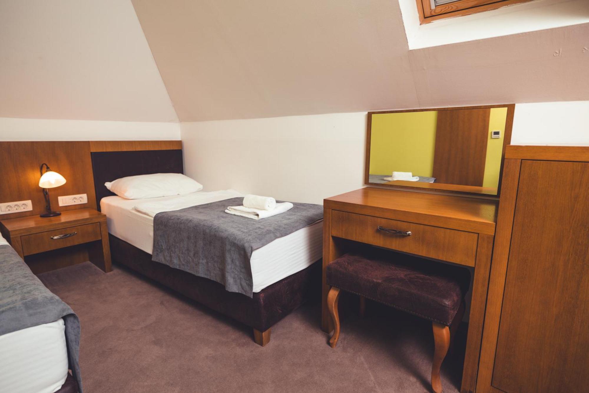 Etno Selo Stanisici Hotel Leonida Dijelovi Dış mekan fotoğraf